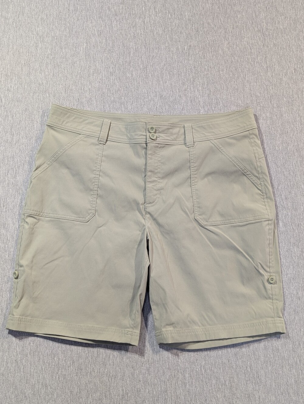 Eddie Bauer Rolled Hem Bermuda Shorts Women's 16 Lime Green